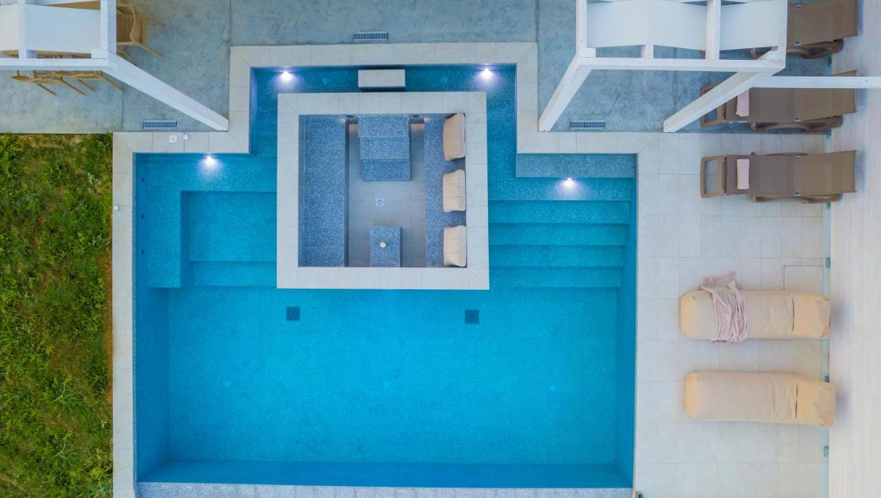 Spartakos Luxury Villa 1 Plános Zewnętrze zdjęcie