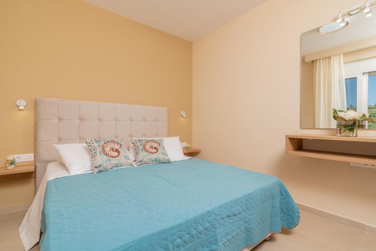 Spartakos Luxury Villa 1 Plános Zewnętrze zdjęcie